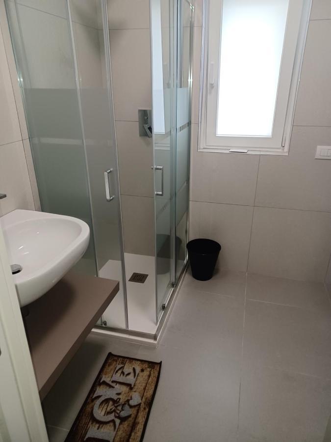 Traversa I Apartment Барі Екстер'єр фото