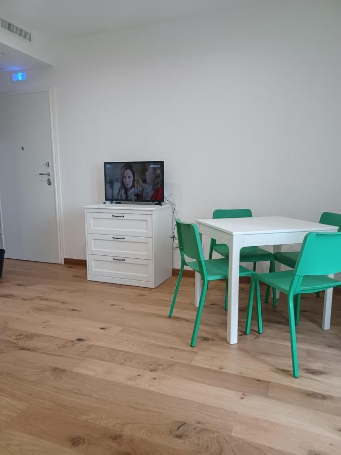 Traversa I Apartment Барі Екстер'єр фото